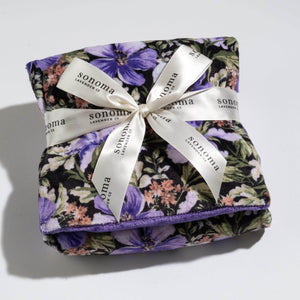 Indulge in a luxurious at-home spa experience with our Lavender Spa Heat Wrap. Infused with soothing lavender, it provides comforting warmth to relieve tension, stress, and sore muscles—perfect for relaxation anytime.