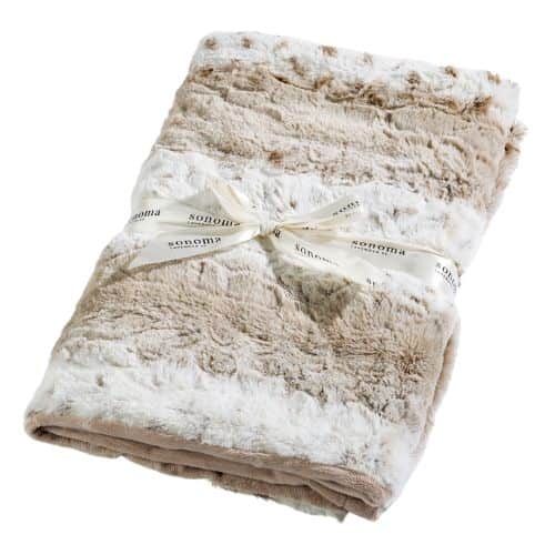Lavender Spa Blankie in Arctic Circle Faux Fur