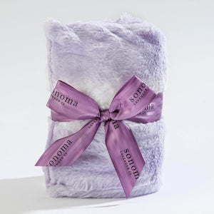 Soothes sore muscles and promotes relaxation with gentle, therapeutic warmth.